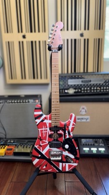 EVH 'Frankenstrat' Replica