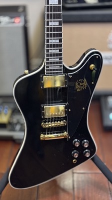 Gibson Firebird (Black) (Angle 2)
