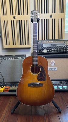 Gibson J-45 Replica