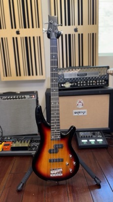 P-Bass Replica (Sunburst)